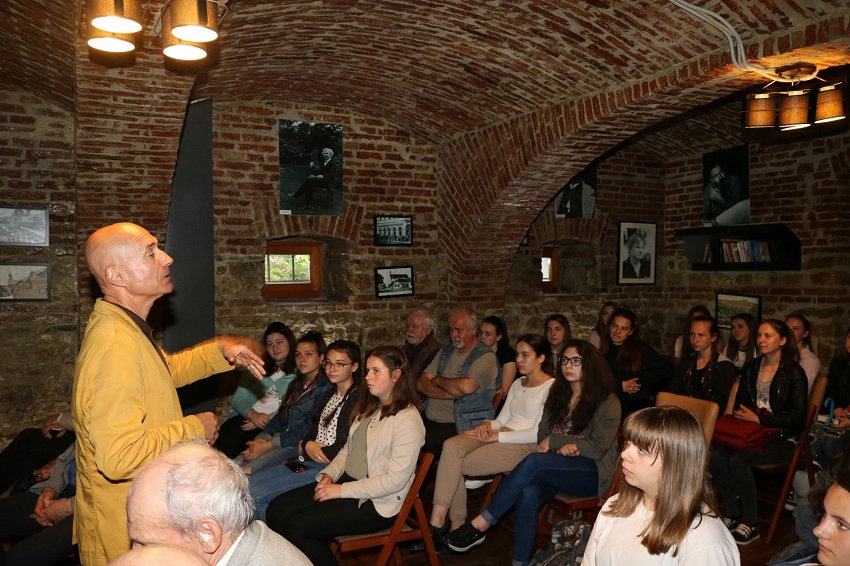 Amintiri din Epoca de Piatră (2)