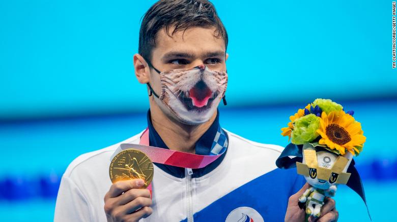 Campion olimpic suspendat din cauza participării la mitingul lui Putin