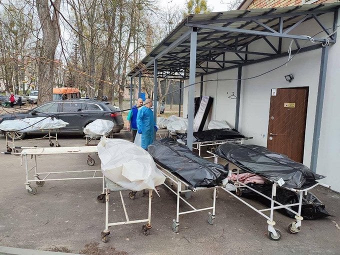 Peste o mie de cadavre descoperite în regiunea Kiev