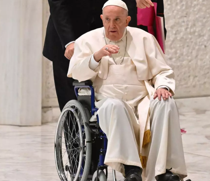 Papa Francesco: “Ho già firmato le mie dimissioni”