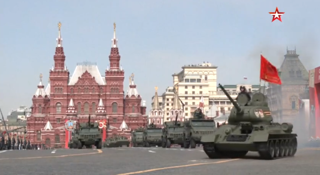 Președintele merge la Moscova, la parada de 9 mai