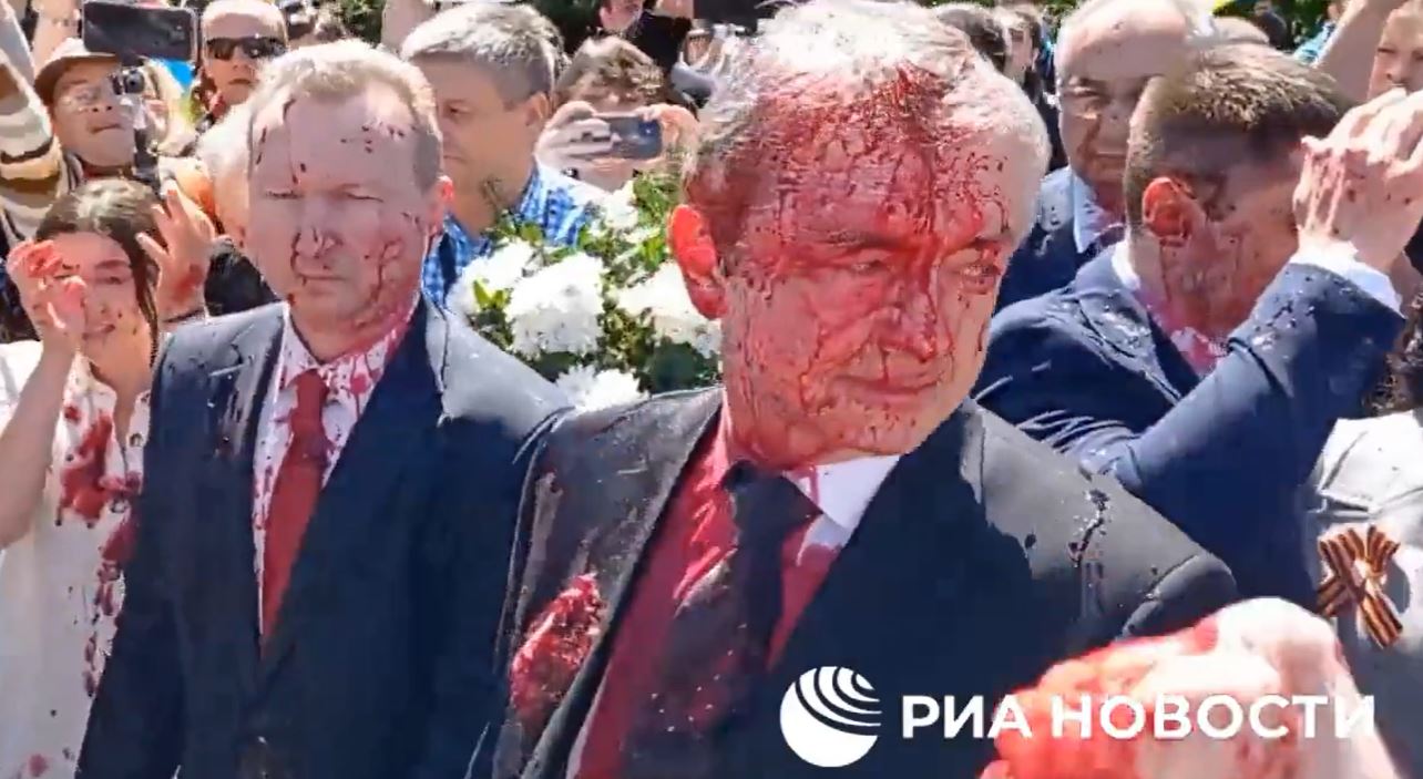 Ambasadorul a văzut roșu în fața ochilor, la propriu. Reacția Rusiei