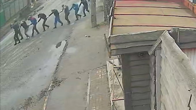 (VIDEO) Dovezi ale crimelor de război de la Bucea