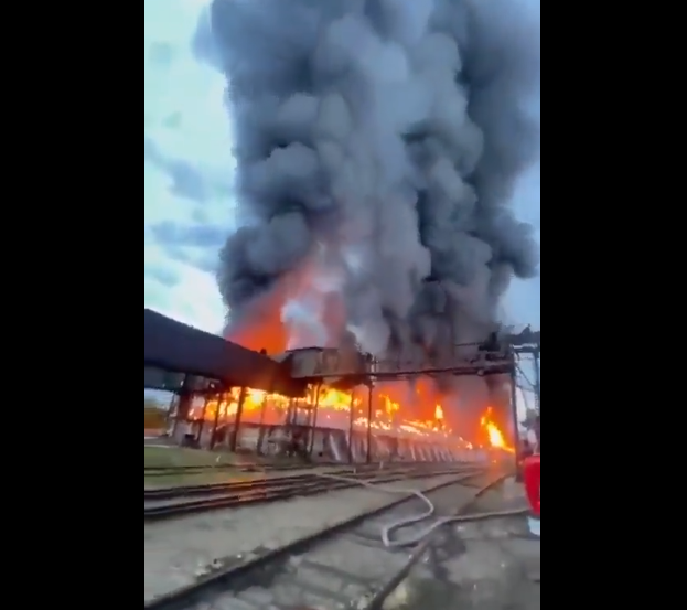 (VIDEO) Flăcări uriașe în altă regiune de pe teritoriul Rusiei