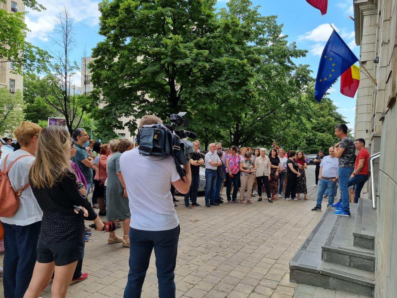 Grevă japoneză la INS