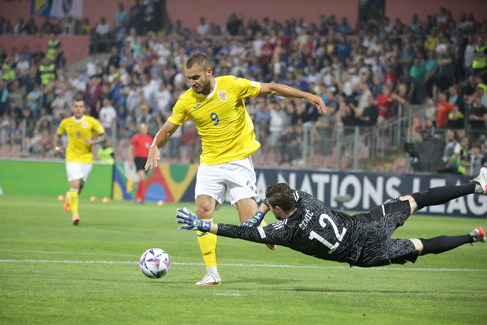 Reacții! A doua umilire a naționalei