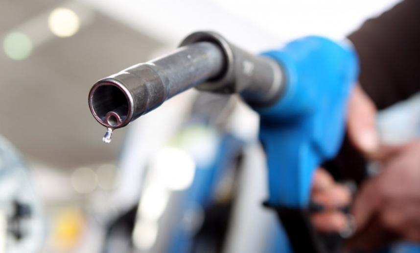 Nu populația, ci statul – unde ar trebui să înceapă raționalizarea carburanților? „Acolo e marea risipă”