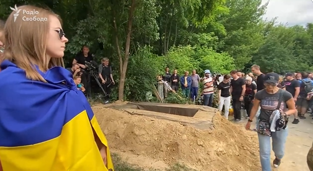 (VIDEO) Funeraliile activistului ucrainean de 24 de ani ucis