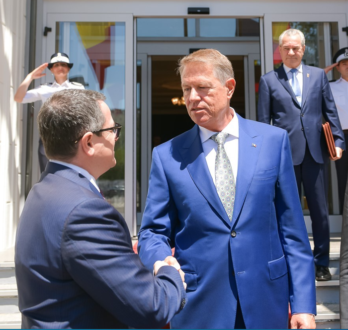 De ce a demisionat şeful SRI: Răspunsul lui Iohannis