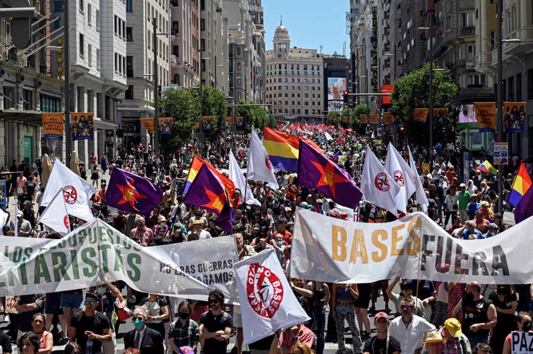 Protest la Madrid față de summitul NATO