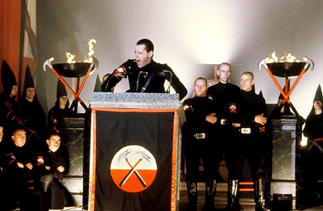 Despre natura dictatorială a naționalismului