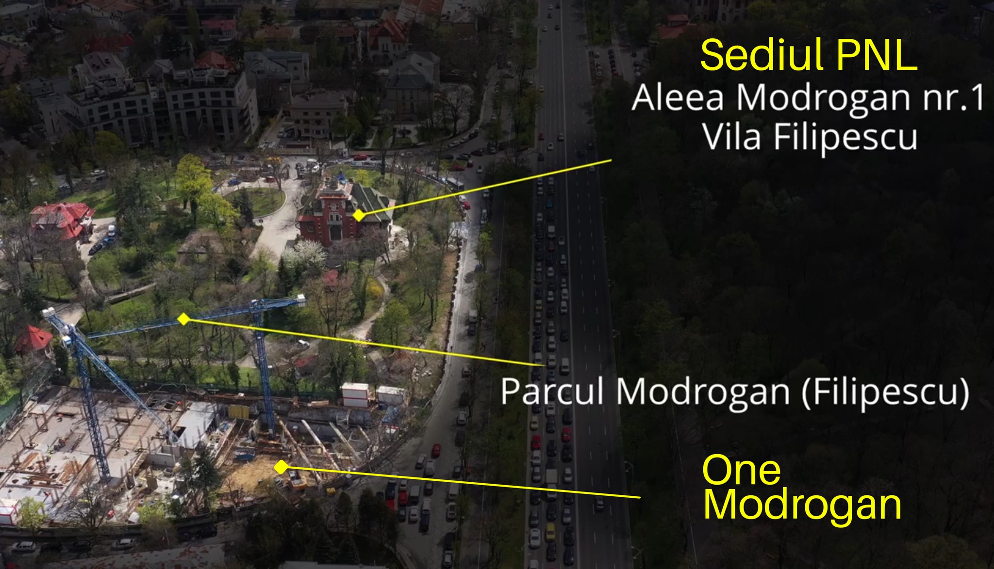 Lucrările din curtea PNL rămân în aer