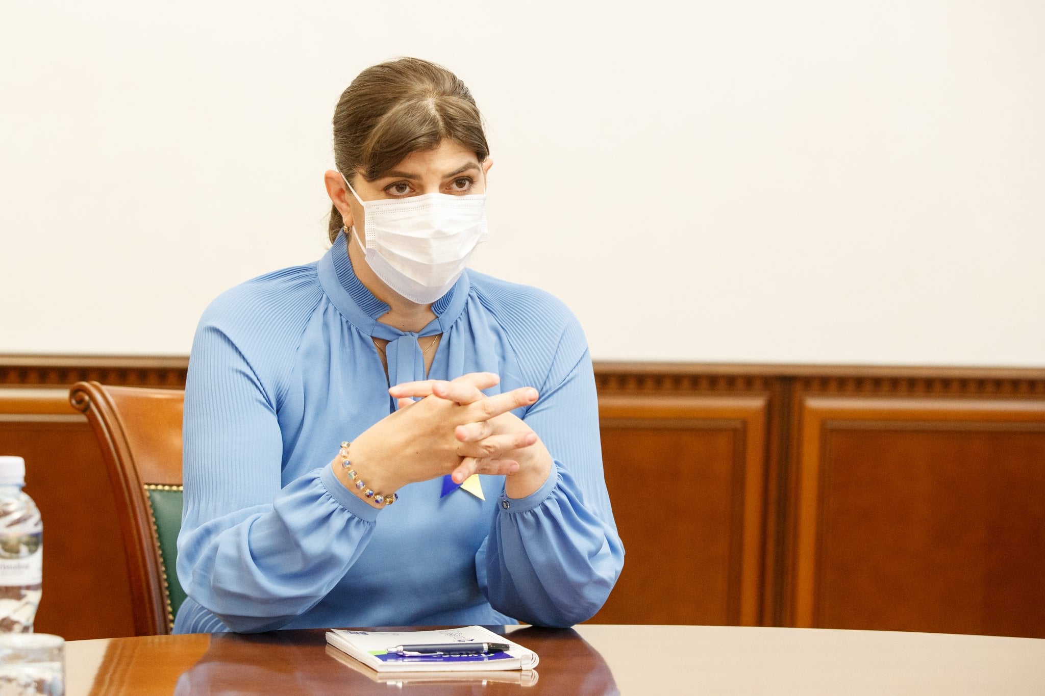 Kovesi n-a prea avut succes cu cătușe în Bulgaria