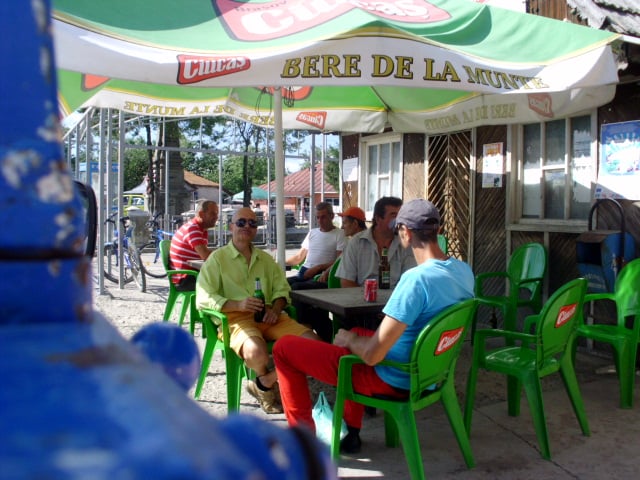 Comunismul ne dă târcoale de fățarnici ce suntem! – SF Politic