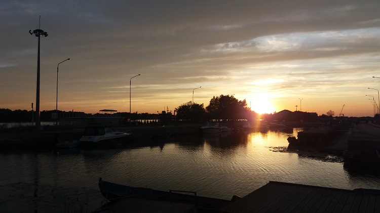 Lumina farului din Alexandria