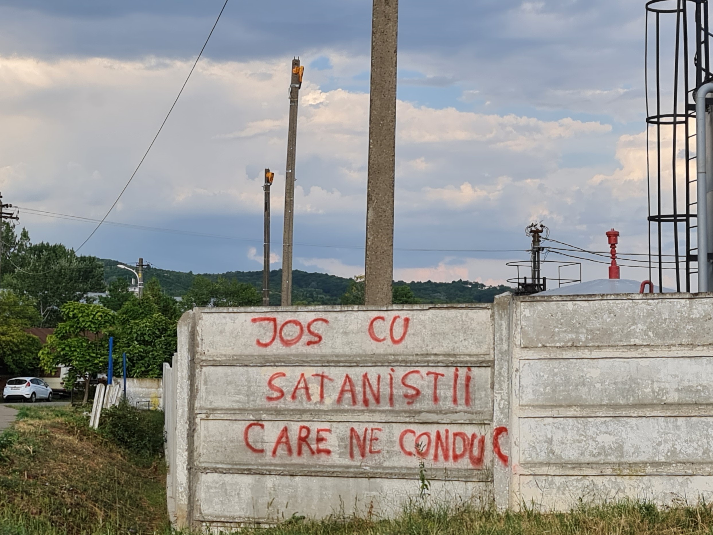 (FOTO) Amintire din anii de democrație europeană