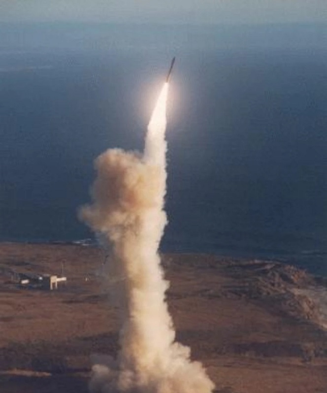 Statele Unite își arată capacitatea nucleară