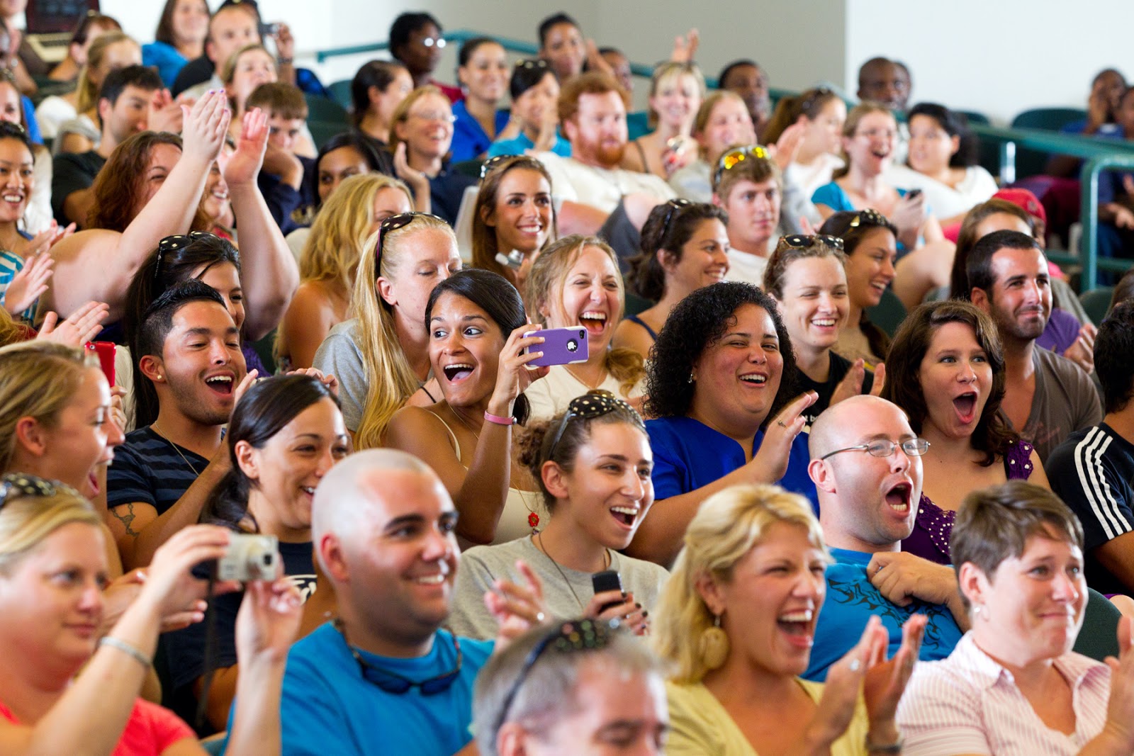 Stăm ciotcă în gura politicienilor