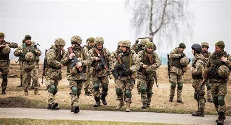 Militarii ucraineni vor fi instruiți în UE