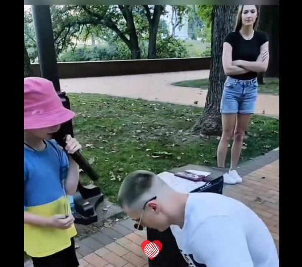 (VIDEO) Copilul la război