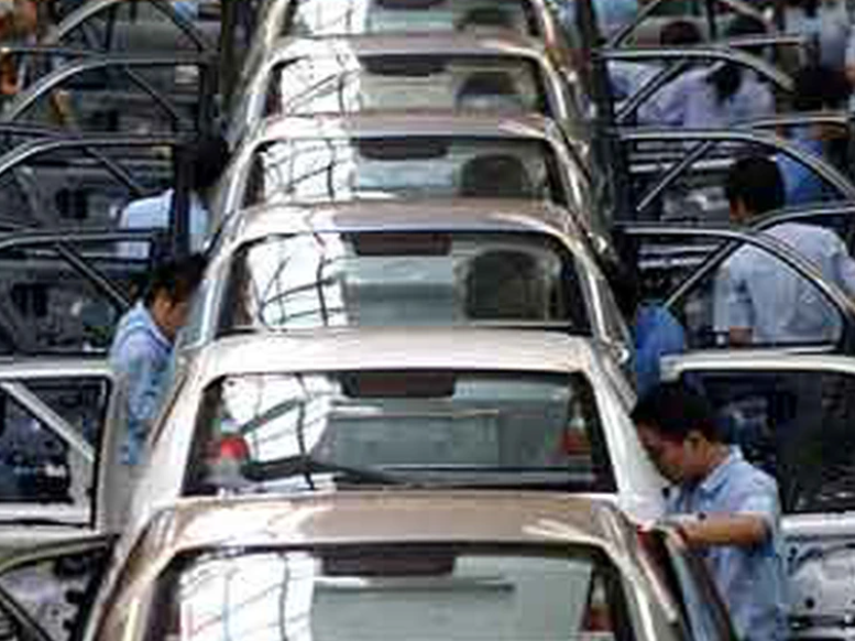 Noi luptăm cu sârg și drag