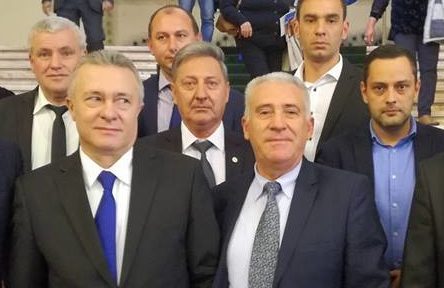 Milițieni de ieri, profesori universitari de azi