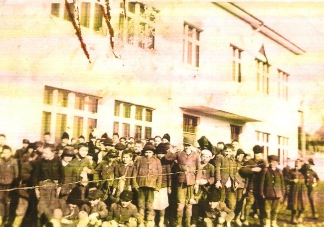 Şcoala construită de Iuliu Maniu, închisă