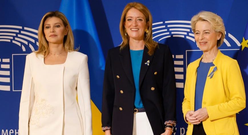 Fantoma lui Putin și prezența Olenei Zelenska în plenul PE