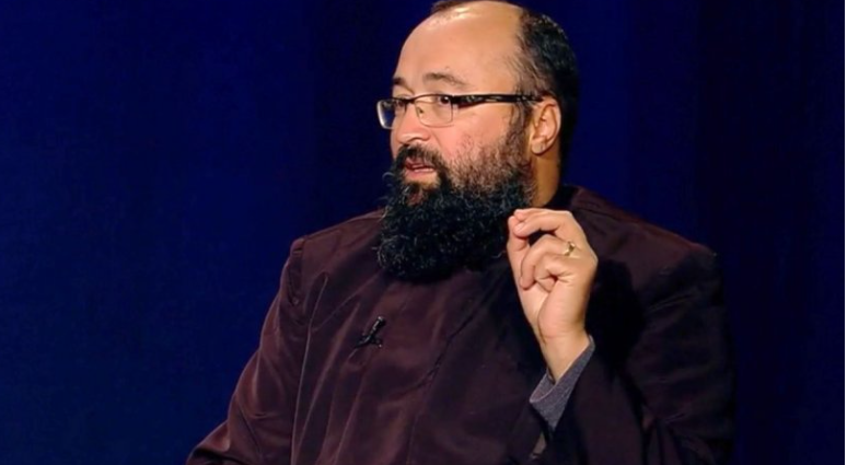 Preotul Visarion Alexa a recunoscut