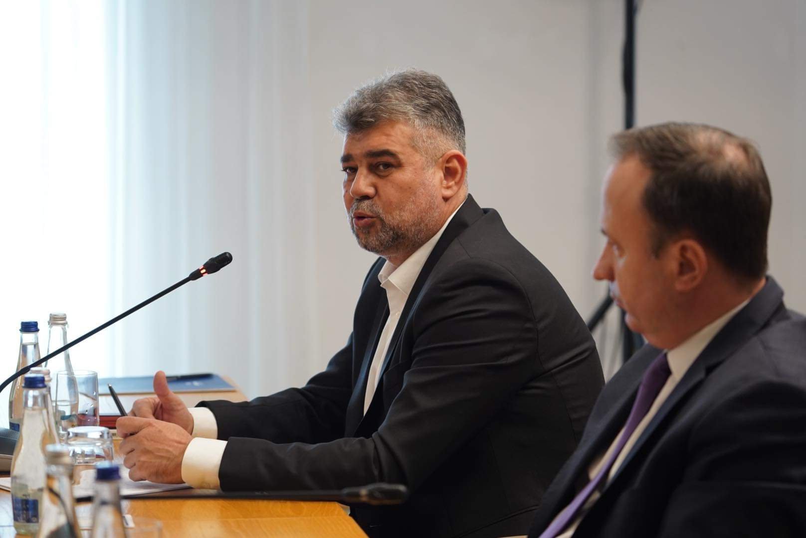 Ciolacu se pregăteşte pentru guvernarea prin „patriotism economic”