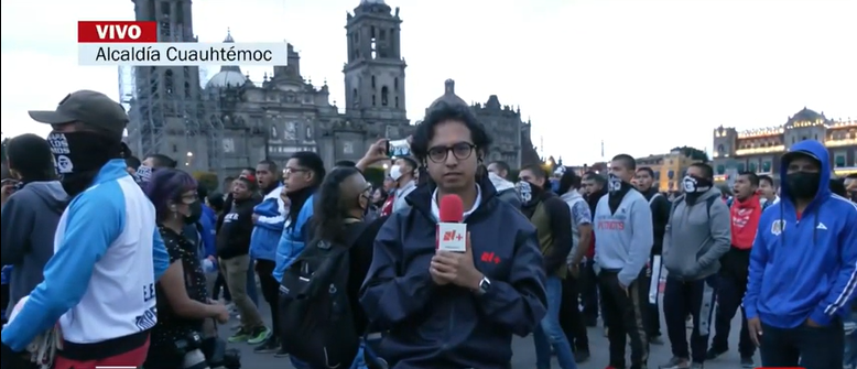 Protest pentru cei 43 de studenți uciși: „Să fie pedepsiți militarii”