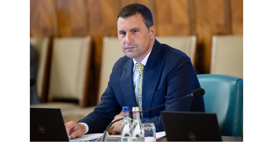 Tanczos Barna versus Declic