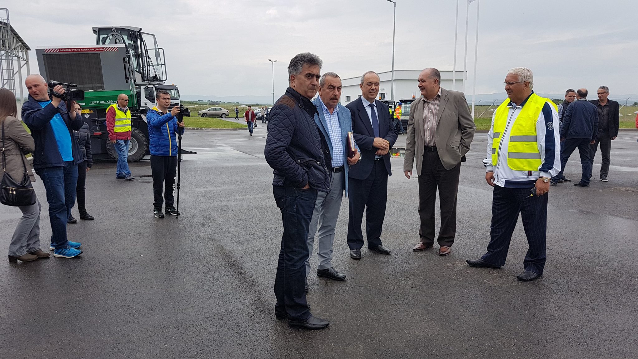 Supercom ia fără licitaţie încă o felie din afacerea cu gunoaie