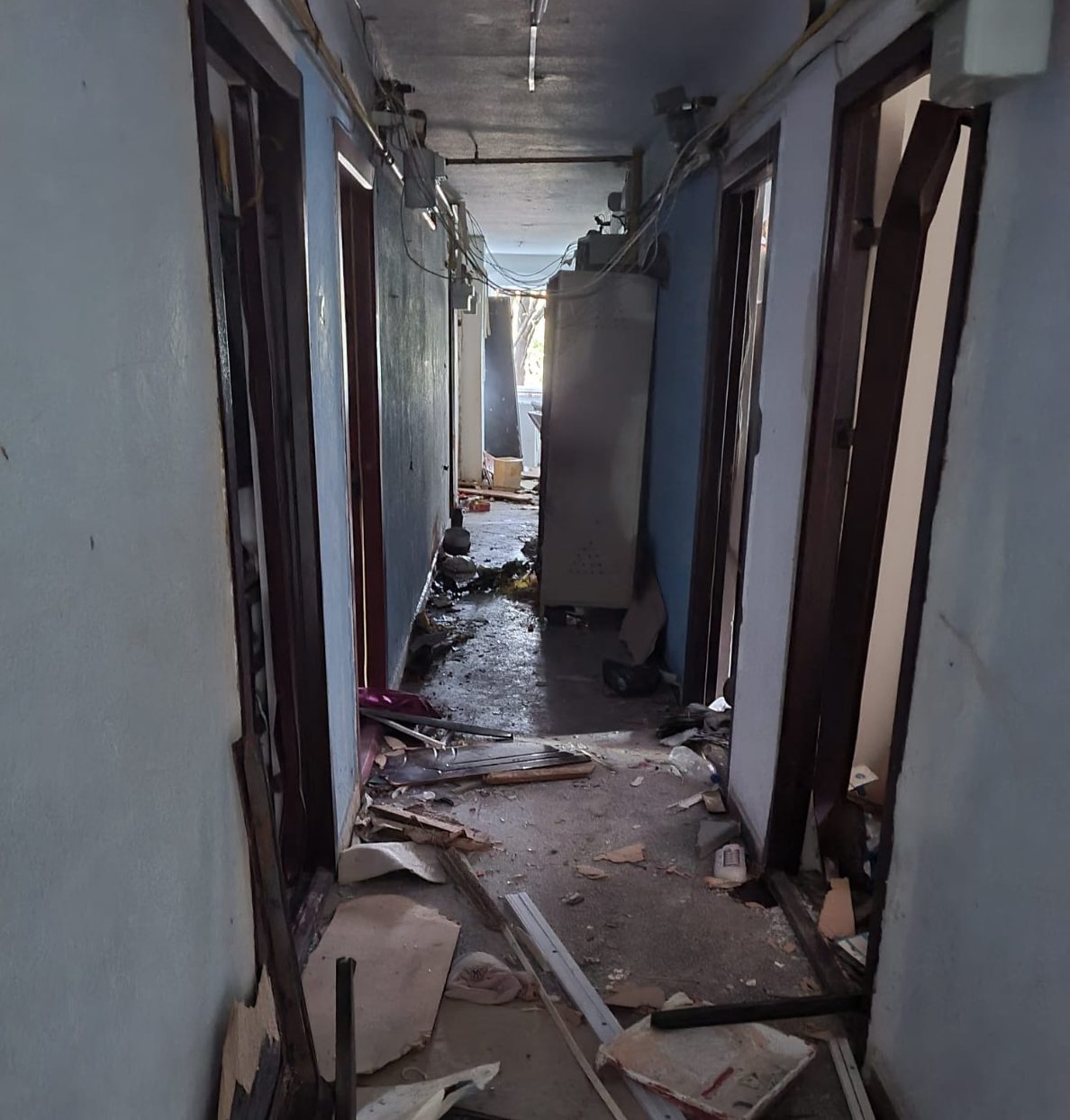 PS4 reface locuinţele distruse de o explozie