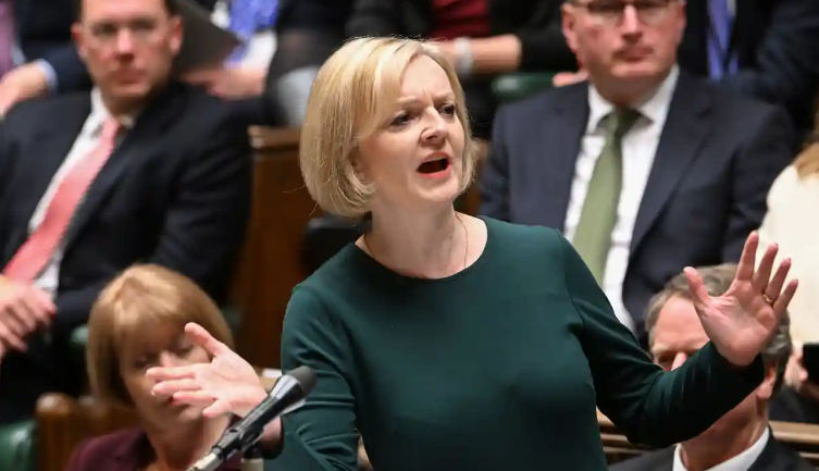 Reacții la demisia lui Truss: Rusia jubilează