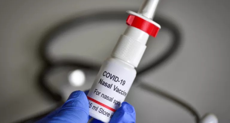 Premieră mondială în vaccinarea anti-Covid