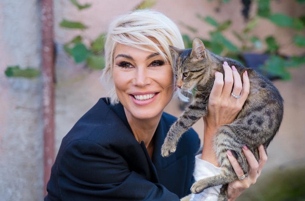 Vela: Un pas mic pentru România, un pas mare pentru animale!