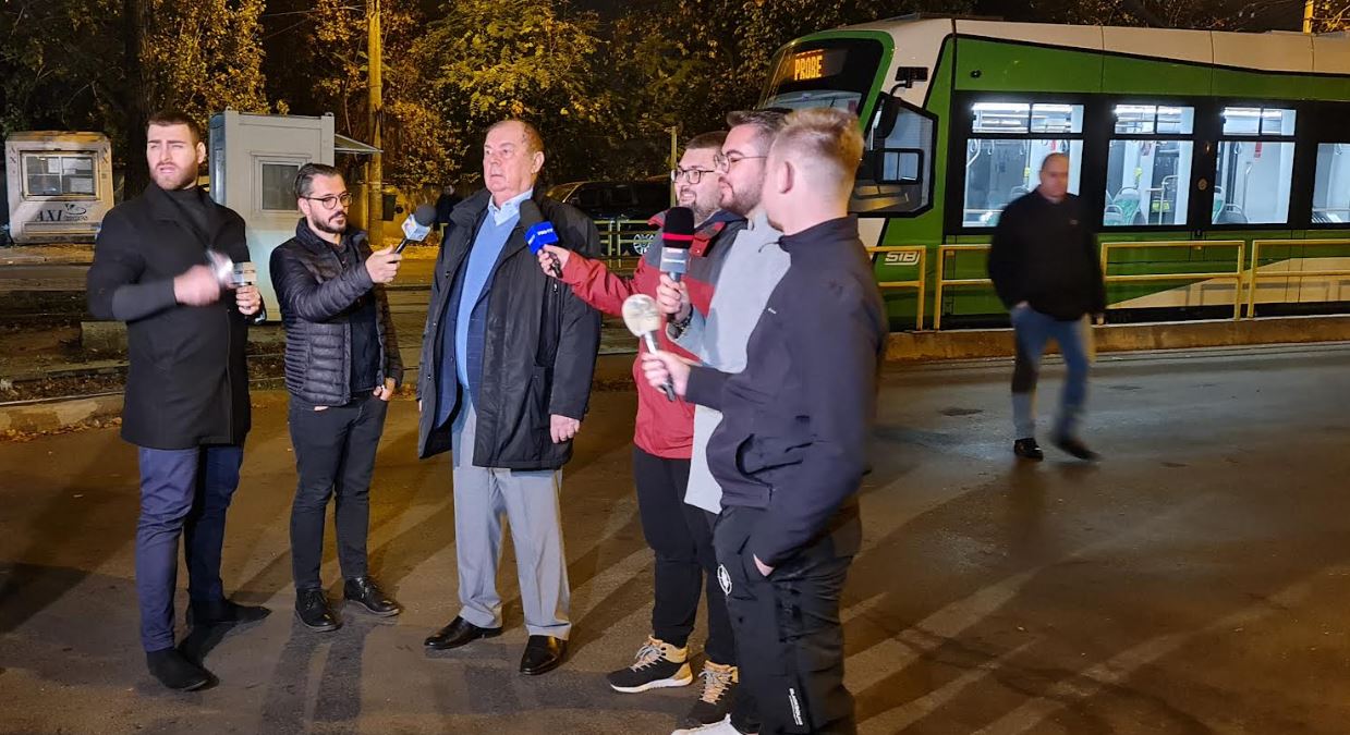 Tramvaiul de noapte sau despre manipulare