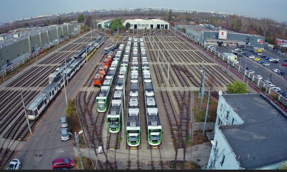 Nicușor Dan a anunțat când vor circula primele tramvaie Astra