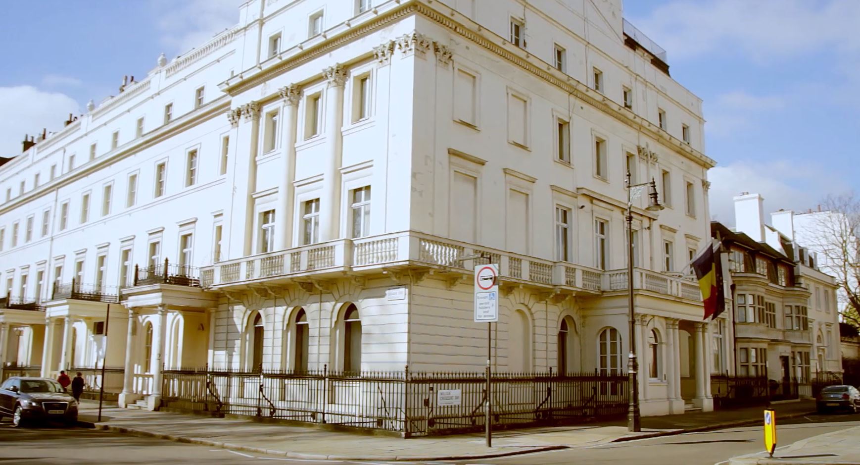 Închipuiții României peste hotare