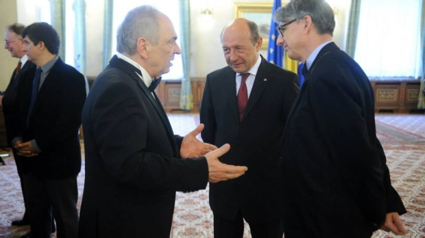 Intelectualul Public