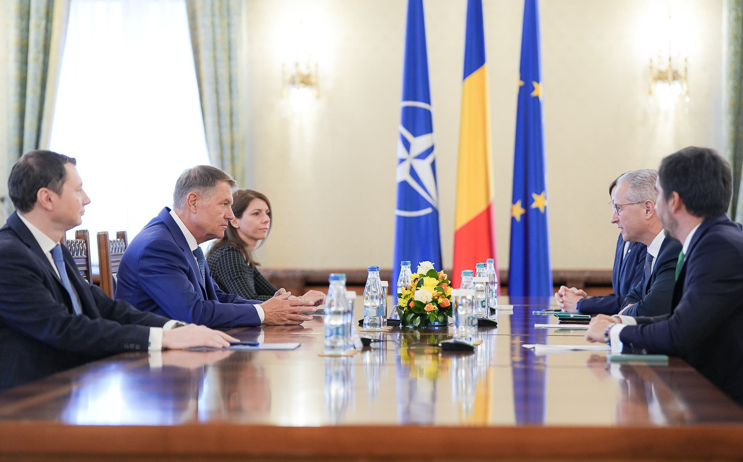 Ce a discutat Iohannis cu oamenii OMV Petrom