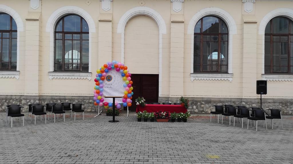 Fost interlop, angajat profesor la Turda