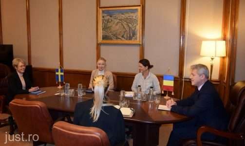 Predoiu, dare de seamă către ambasadorul Suediei