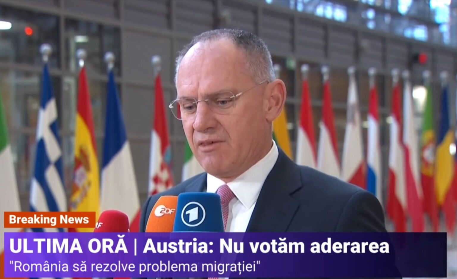 Înainte de a veni în România, ministrul austriac a trântit niște cifre