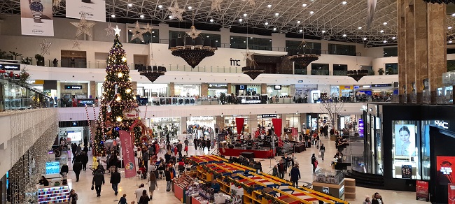 Politica a luat-o razna ceva de speriat, stai să vezi