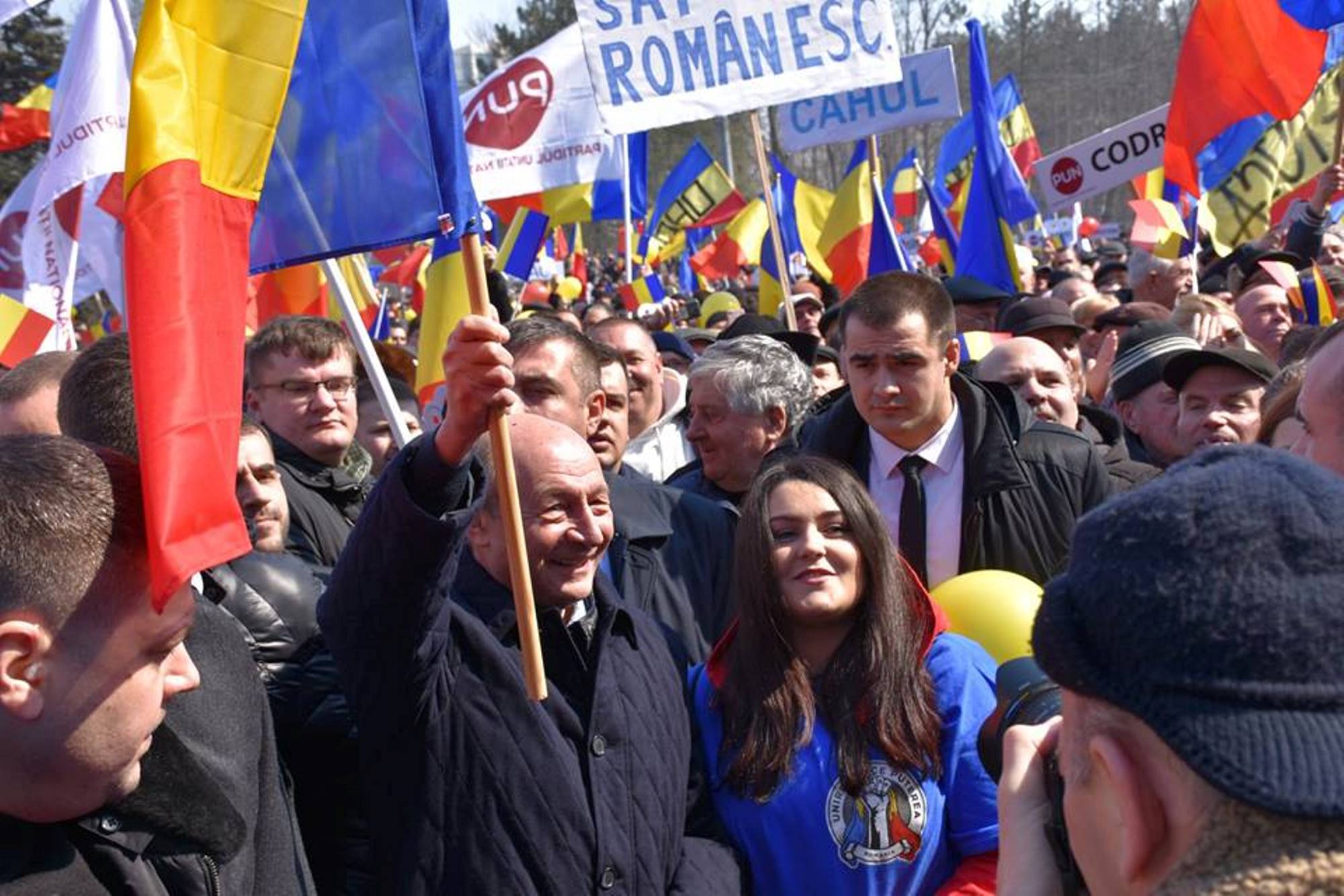 SF Politic – Deciziile omului politic sunt hilare, tâmpite, caraghioase, anoste sau periculoase!