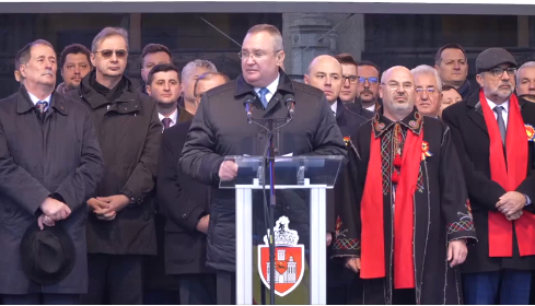 (VIDEO) Politicienii, huiduiți la festivitățile de la Iaşi