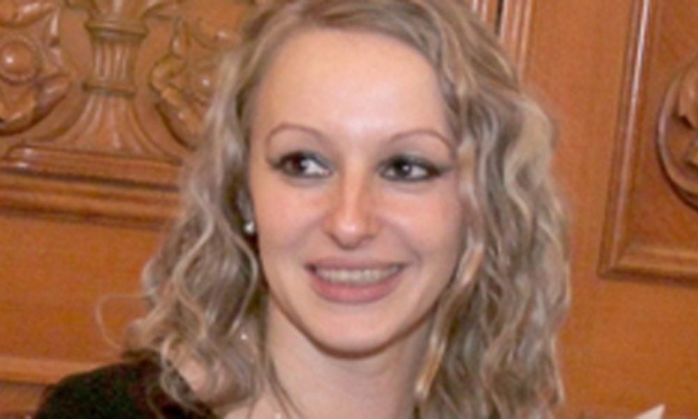 Eminența cenușie din MAI: blonda lui Boc (II)