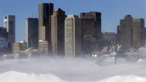 „Frig arctic epocal” în SUA și Canada